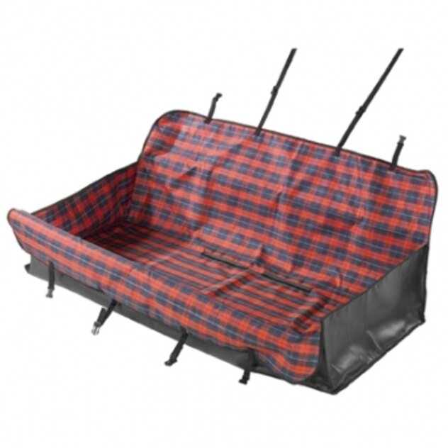 ferplast_ochrana_sedadla1-