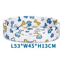 Nobleza Pelech molitanový svetlo sivý s kostičkami a labkami 53 x 45 x 13 cm