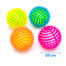 Nobleza hračka svietiaca guľa s pichliačmi 9cm