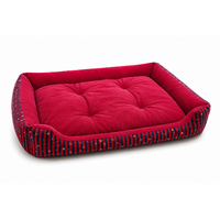 PELECH FLUFFY BORDOVÁ 70x51cm